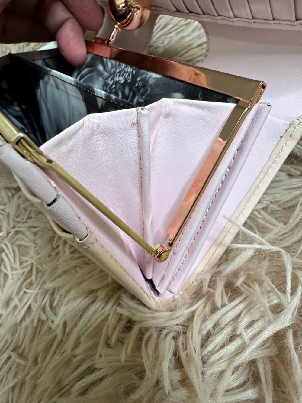 Ted Baker Floral Kiss-Lock Wallet in Pink and Green - Picture 9 of 14